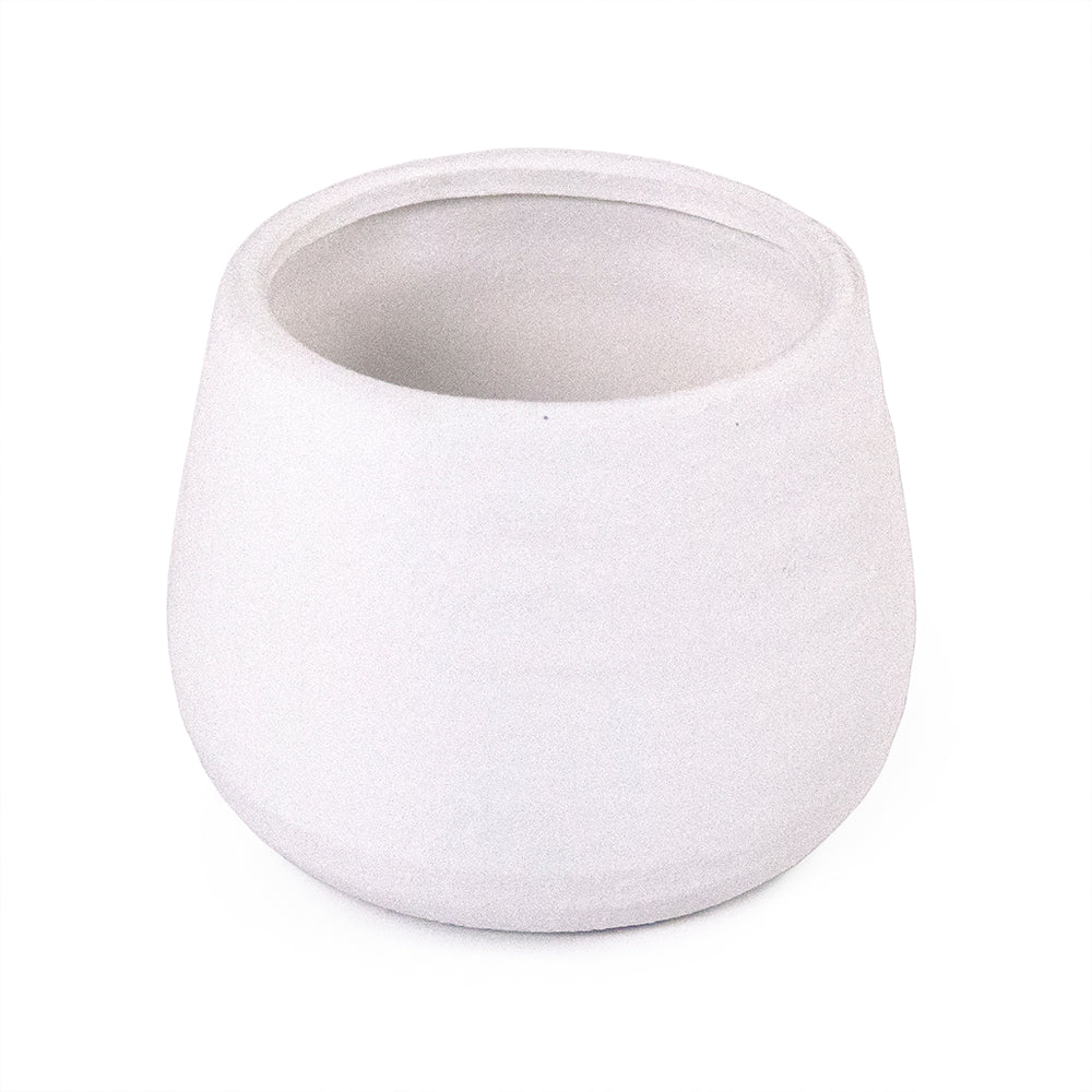 White Vase (15300S A584A)