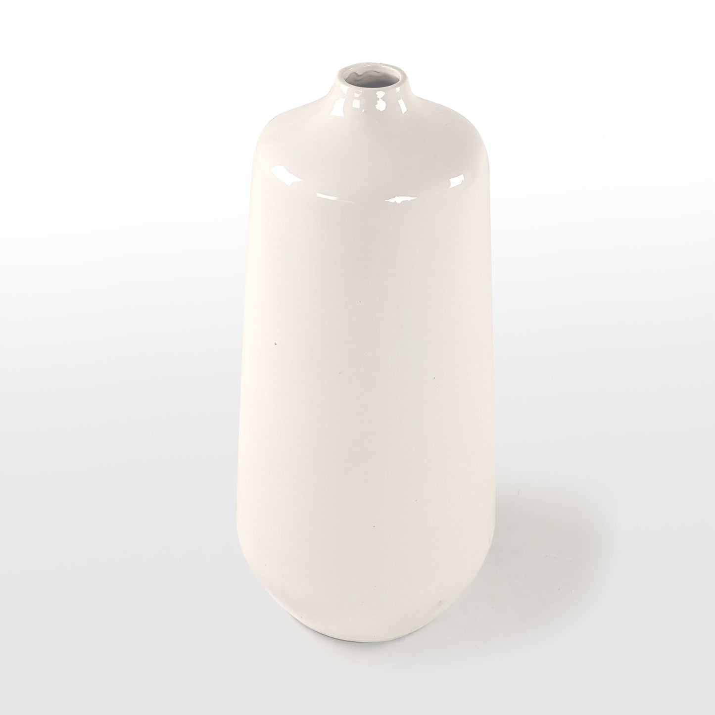 White Glazed Vase (15694L A25)