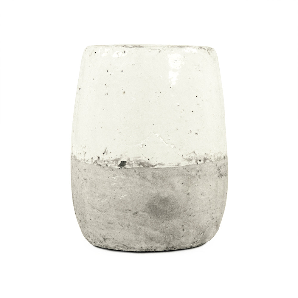 Distressed White Vase (9344L A25A)