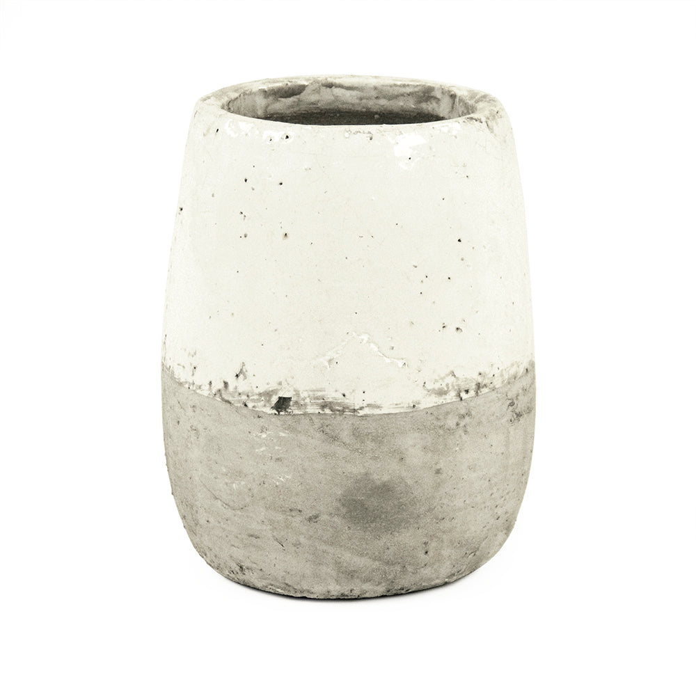 Distressed White Vase (9344L A25A)
