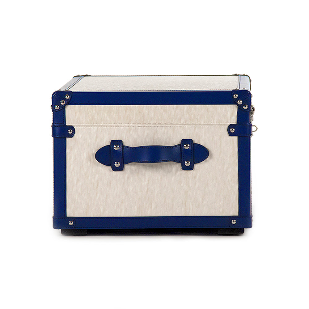 Madalene Trunk (M)
