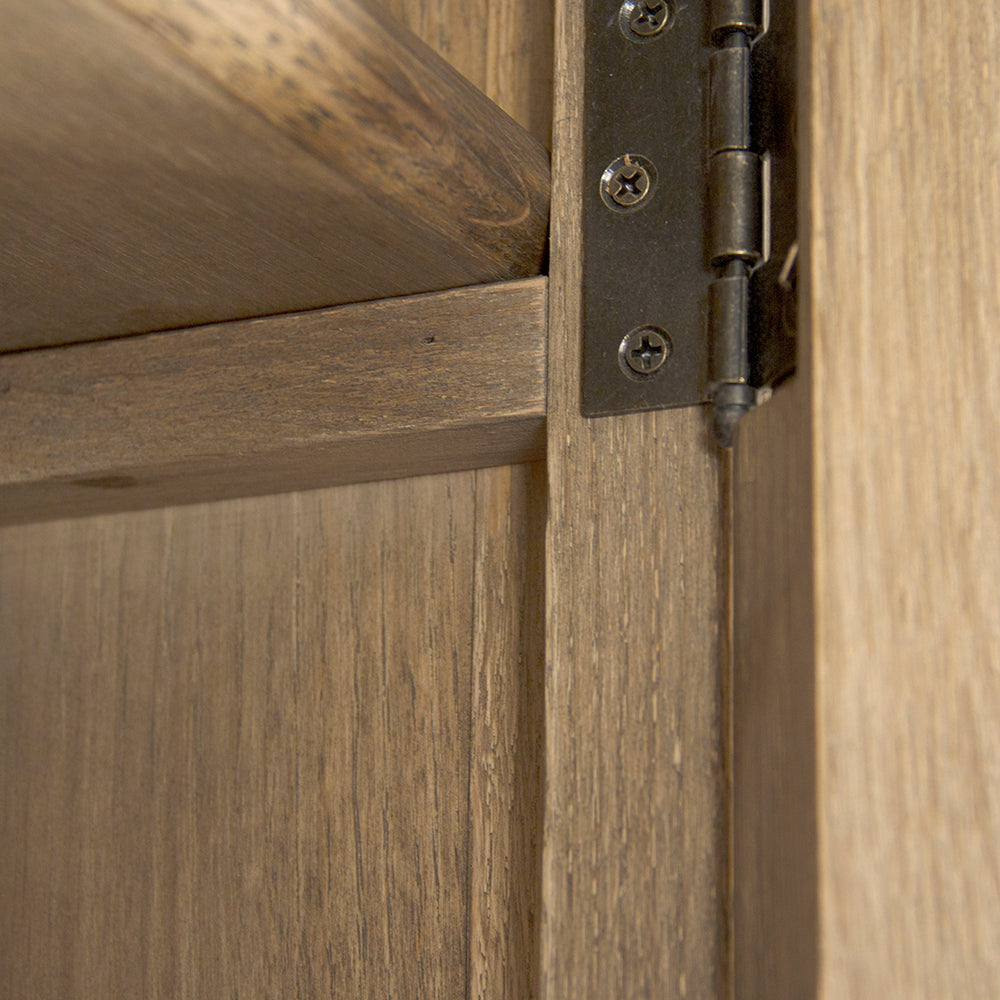 Vallis Cabinet