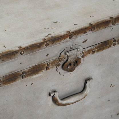 Iron Box